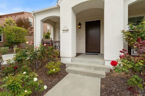 2245 Simon St, Fullerton, CA 92833-5031