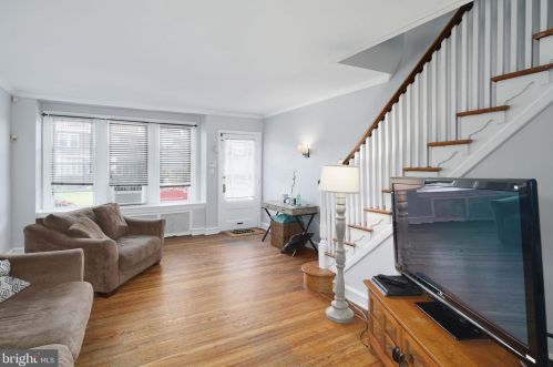 246 Chelten Ave, Philadelphia PA 19144-3803 exterior