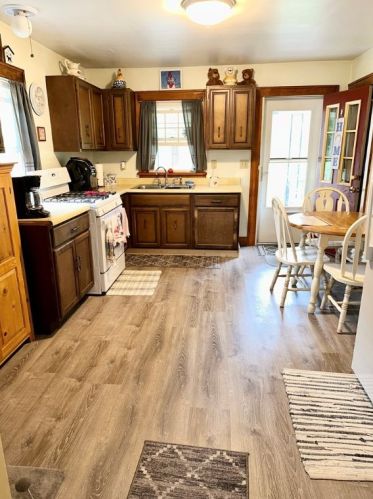 255 Blackhawk Rd, Beaver Falls PA  15010-1465 exterior