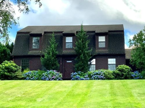 16 Page Rd, Litchfield, CT 06759-2016