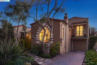 814 Santa Fe, Berkeley CA  94702-1025 exterior