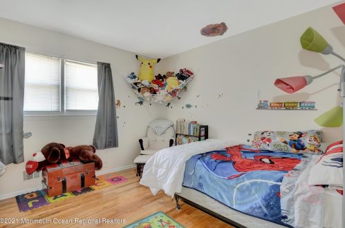 7 Danemar Dr, Middletown NJ  07748-3607 exterior