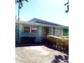 12435 20th Ave, Miami, FL 33167-2007