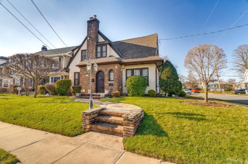 601 Linden Ave, Woodbridge, NJ 07095-3033