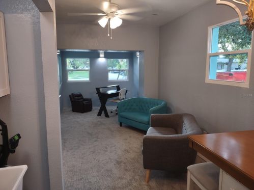 7889 64th St, Pinellas Park FL  33781-2122 exterior