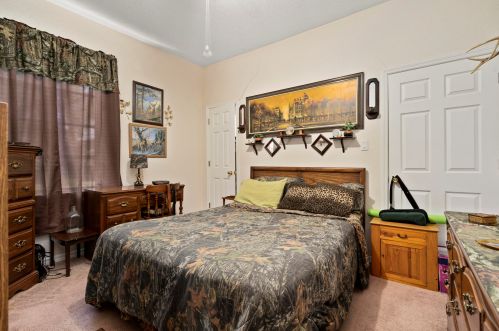 3803 Sunrise Blvd, Fort Pierce FL 34982-6969 exterior