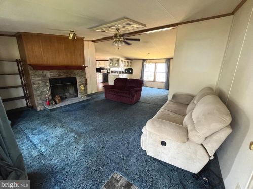 603 Overview Dr, Moselem, PA 19526-8947