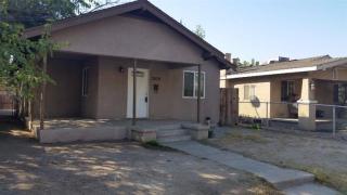 2634 Madison Ave, Fresno, CA 93701-2320
