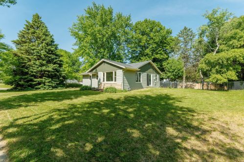 6270 102, Milwaukee WI 53214-2525 exterior