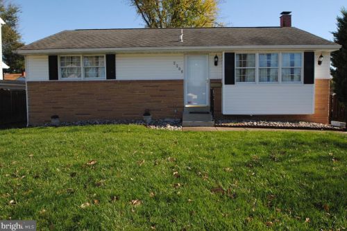 2208 Canora Dr, Wilmington, DE 19808-3312