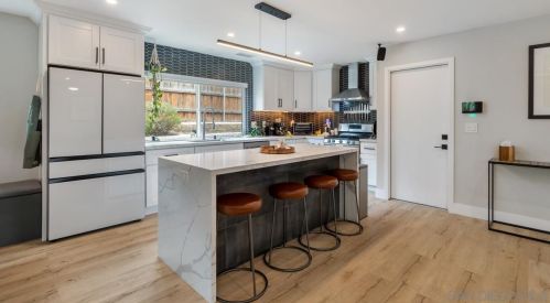 3987 Broadlawn St, San Diego CA 92111-3318 exterior