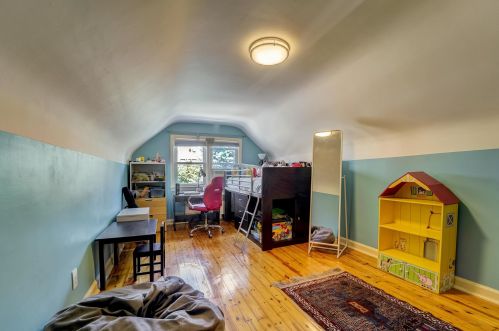 656 Avenue A, Bayonne NJ  07002-1801 exterior