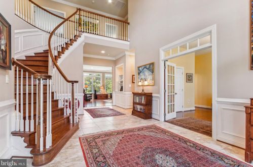 8373 Pedigrue Ct, Gainesville VA  20155-3240 exterior