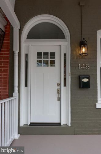 145 New St, Lancaster, PA 17602-2045