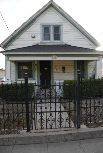 230 9th St, Santa Paula CA  93060-4102 exterior