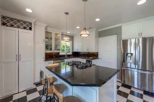 4209 Theresa St, Long Beach CA  90814-1719 exterior