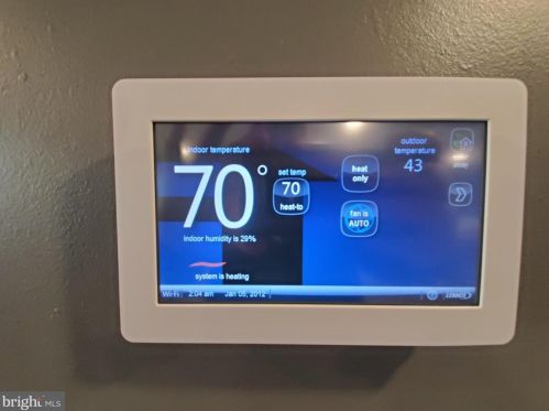 97 Holbrook Ln, Willingboro NJ  08046-1847 exterior