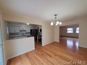 8 Sandburg Ct, Middletown NY  10941-1813 exterior