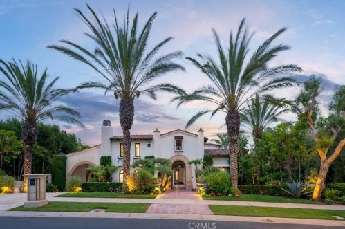 26 Fairway Pt, Newport Beach, CA 92657-1722