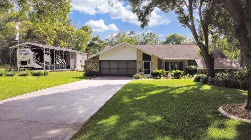2091 Maximilian Ave, Brooksville, FL 34609-6068