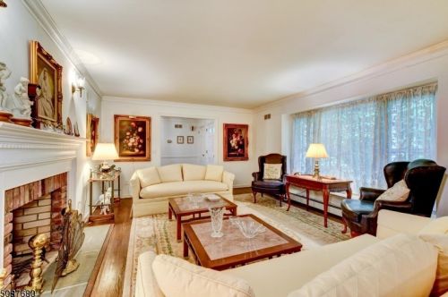 11 House Wren, Hackettstown NJ  07840-2815 exterior