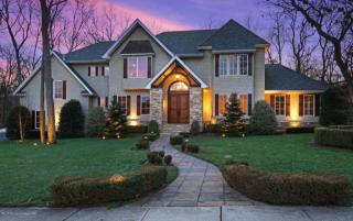 32 Brandywine Rd, Tinton Falls, NJ 07712-2561