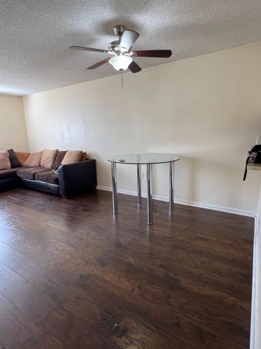6094 Forest Hill Blvd, West Palm Beach, FL 33415-6284