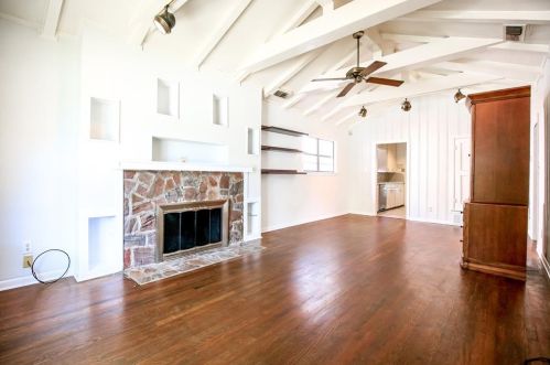 3936 El Campo Ave, Fort Worth, TX 76107-4407