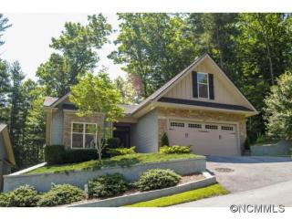 231 Waterside Dr, Hendersonville, NC 28791-1947