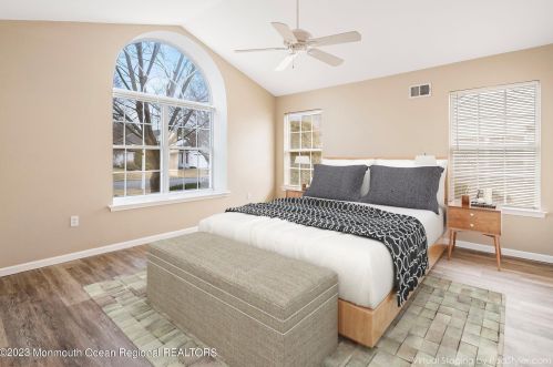 16 Wellington Ln, Lakewood NJ  08701-5736 exterior