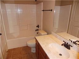 1441 Ravenwood Dr, Midlothian TX  76063-6062 exterior