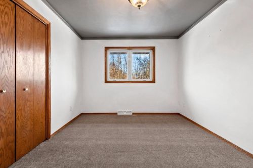 1046 Melody Dr, Green Bay WI  54303-6375 exterior