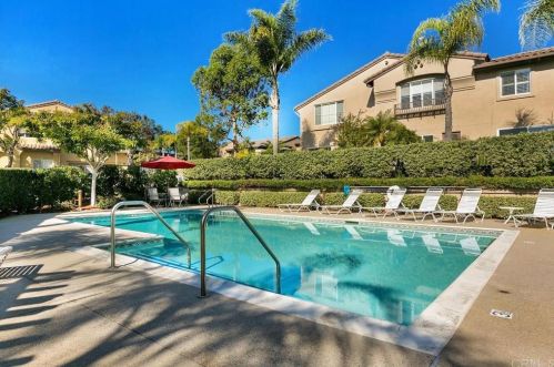 6392 Alexandri Cir, Carlsbad CA  92011-3600 exterior