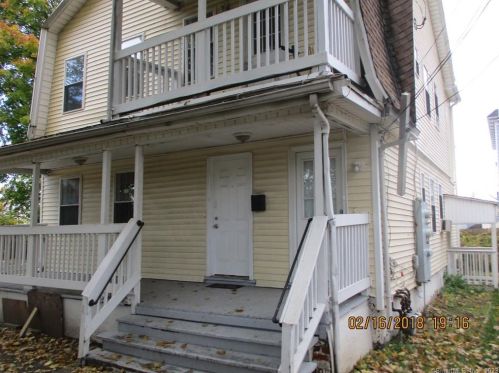3 Newfield Pl, Bridgeport CT  06607-1726 exterior