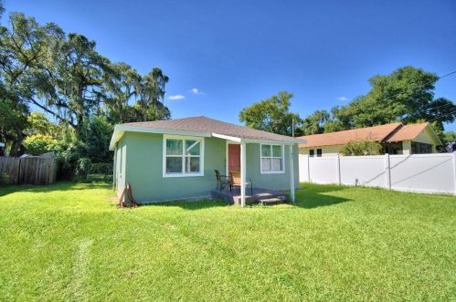 195 Vine St, Bartow, FL 33830-5636