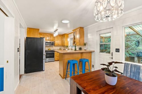 140 Lakeview Dr, Lompico CA  95018-9633 exterior