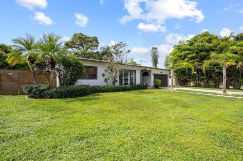 3256 Monte Vista St, Fort Pierce, FL 34952-6113
