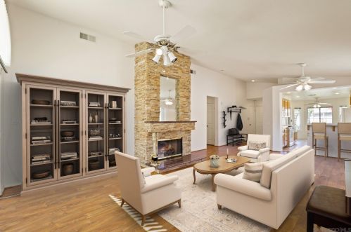 2421 Larkspur Dr, Alpine, CA 91901-1319