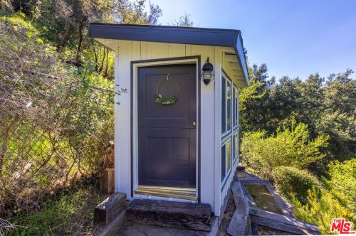 1125 Old Topanga Canyon Rd, Topanga CA  90290-3825 exterior