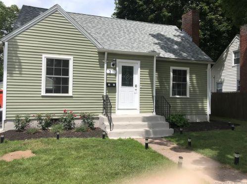 31 Marshall Rd, Manchester, CT 06040-4342