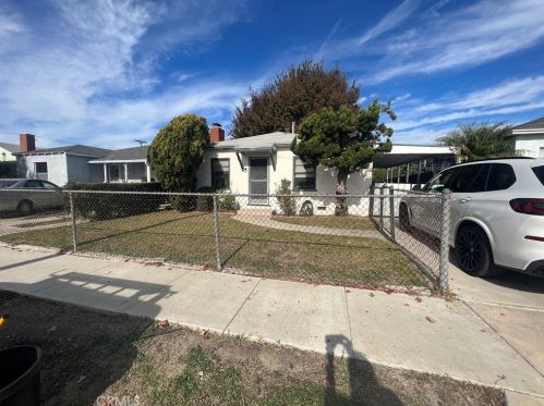 4857 132nd St, Hawthorne, CA 90250-5040