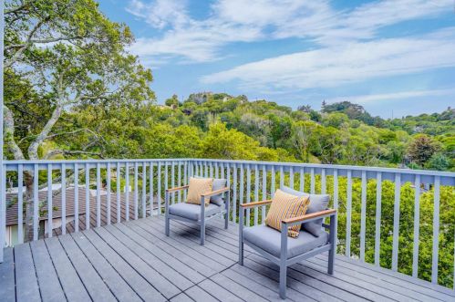 95 Colorados Dr, Millbrae CA  94030-2107 exterior