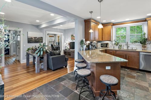 100 Branch Ave, Tinton Falls NJ  07701-2204 exterior