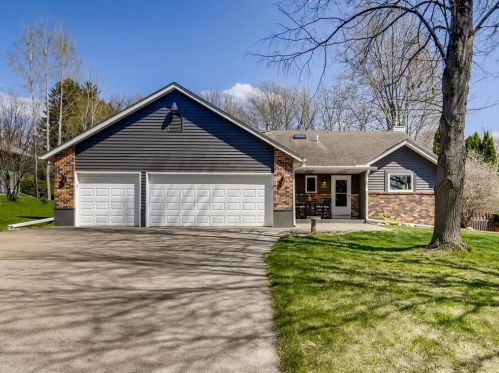 2309 Grospoint Ave, Saint Paul, MN 55128-4407