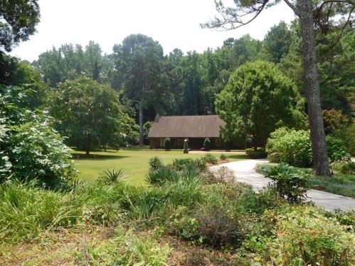 2015 Hessian Ct, Stone Mountain, GA 30087-1626