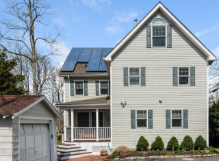 698 Milton Rd, Rye, NY 10580-3227