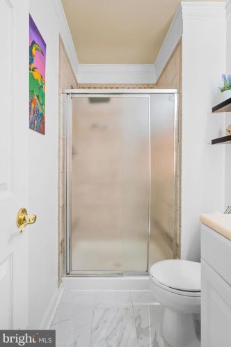 1944 Wicklow Ct, Woodbridge VA  22191-3459 exterior