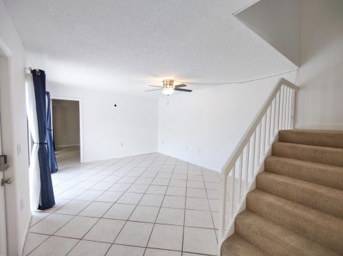 2502 25 Ln, West Palm Beach FL  33418-3572 exterior