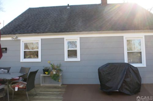 377 William St, Piscataway NJ 08854-6057 exterior