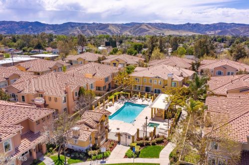 4192 Laredo Ln, Simi Valley CA  93063-1682 exterior